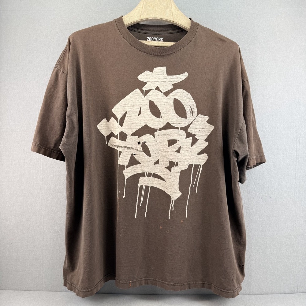 VTG Zoo York Shirt 4XB Brown Graffiti Big Logo‎ Thrashed Skater Archive